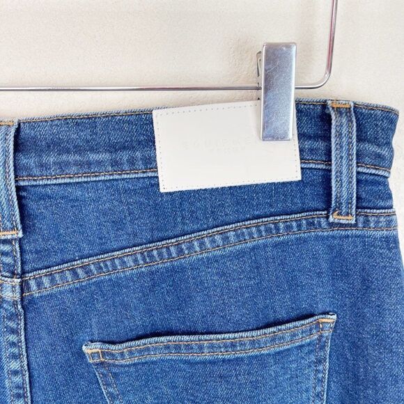 Equipment Femme Dark Jeans Bootcut Denim Jeans Size 32 - Picture 8 of 8